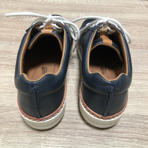 Navy Unstructured Clark’s Shoes - Picture 6 of 7